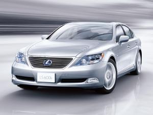 Lexus LS600h 2007 года